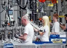 تعطیلات آخر هفته در آلمان ۳ روزه می‌شود