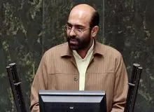 نماینده مجلس: افزایش قیمت دارو، روغن و.. بدلیل حذف ارز۴۲۰۰تومانی است/ رئیسی می توانست ارز ترجیحی را بهتر از این حذف کند