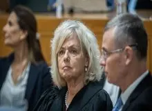 نتانیاهو مخالف سرسخت خود را کنار زد