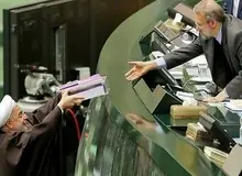 روایت تصویری از تقدیم بودجه سال ۹۶ به مجلس
