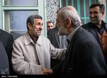 کیهان از عملکرد دولت «محمود احمدی نژاد» دفاع کرد