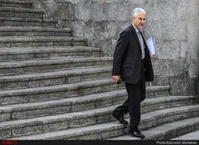 وزیر علوم: موردی از دانشجویان ستاره‌دار نمانده که وزرات علوم پیگیری نکرده باشد