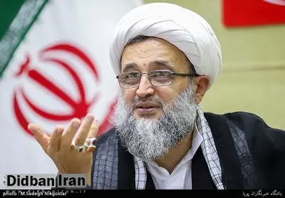 حجت الاسلام احمد پناهیان استاد حوزه و دانشگاه: برخی می گویند به جای هیأت باید از فضای مجازی استفاده کرد؛ چنین نظریه ای اشتباه و غلط است/ باید هیات برگزار کنیم 