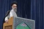 امام جمعه اصفهان: آخرین ذخیره الهی، بساط ظلم و ستم را برخواهد چید/ جمهوری اسلامی آغازگر جنگ نیست، اما در دفاع از خود قاطع است