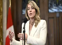 وزیر خارجه کانادا: همه گزینه‌ها در برابر ترامپ روی میز هستند + فیلم