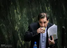 برگزاری جلسه رسیدگی به استیضاح وزیر راه در اولین روز کاری مجلس/ یک نماینده: ادامه حضور آخوندی به صلاح نیست