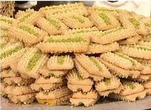 منتظر گران شدن شیرینی باشید