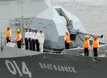 روسیه یک ناوچه به سمت ناوشکن‌های آمریکا در شرق مدیترانه فرستاد