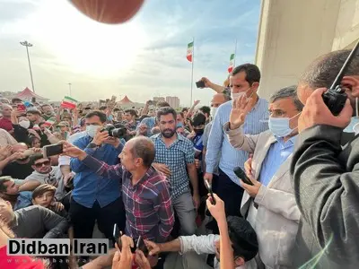 احمدینژاد: ضدانقلاب کسانی هستند که شرایط کشور را به اینجا کشانده اند/ پول ها را می برند و جاهایی خرج می کنند که به ضرر ملت تمام می شود