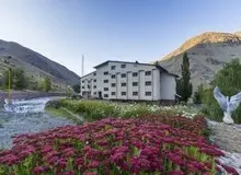 قدردانی هتل گاجره دیزین از مدافعان سلامت 