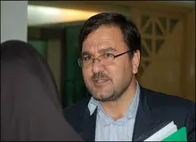 هیچ استیضاحی در دستور کار مجلس نیست/ جمع‌آوری امضاهای استیضاح وزیر راه تلفنی است