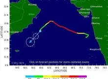 توفان حاره‌ای در مسیر سواحل جنوبی ایران؛ ‌توفان سنگینی در راه است / استانداری هرمزگان: احتمال تخلیه روستاهای جاسک و سیریک