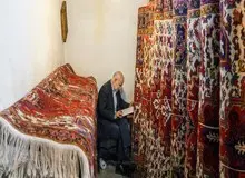 بی‌مهری شرکت‌های بیمه به بافندگان/ علت ریزش شدید بافندگان فرش‌های دستباف چیست؟