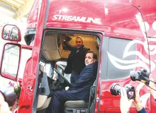 تمام کامیون‌های فرسوده تا ٥‌سال آینده نوسازی می‌شوند