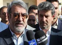     
وزیر کشور: سیاست اقتصادی دولت تقویت تجارت خارجی است