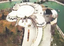 عضو شورای شهر کرج: کاخ مروارید مهرشهر با سقف‌های فروریخته رها شده است