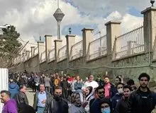 گفت و گو با مالباختگان «کوروش کمپانی»/ مرد مالباخته: دچار مشکلات روانی شدیم، آشنایان از من پاسخ می خواهند/ مرد جوان: ۲۰ آیفون ثبت نام کردم۱۶ تا دادند؛ فامیل با من حرف نمی زند چون چیزی نگرفته اند/ زن جوان: سلبریتی‌ها را مجازات کنید