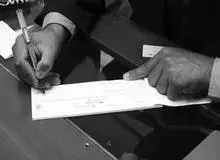 
قانونی که فائقه آتشین به اقتصاد ایران تحمیل کرد