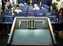 انتقاد شدید رسانه های آمریکا از اعمال محدودیت برای خبرنگاران در کاخ سفید