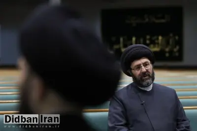 یک روحانی تحصیلکرده در قم برای برنی سندرز تبلیغ می کند +فیلم 