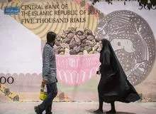 کنایه روزنامه نزدیک به قالیباف به دولت رییسی و مرکز آمار: بالاترین تورم دهه اخیر ثبت شد، نرخ تورم ماهانه به شدت فراتر از آمار اعلامی توسط مرکز آمار است