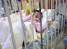 رکورد جدید کرونا در ایران؛ ۴۶۲ نفر جان باختند 