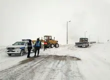 محور کندوان همچنان مسدود است