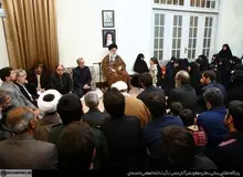 حاشیه‌های دیدار خانواده‌های شهدای مدافع حرم با رهبر انقلاب