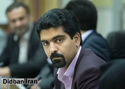 ورود دولت به ماجرای تعلیق عضو زرتشتی در شورای شهر یزد / احتمال ارجاع پرونده به شورای حل اختلاف قوا / نجات الله ابراهیمیان: حقوقدانان شورا در مورد مسائل شرعی، در رای‌گیری شرکت نمی‌کنند