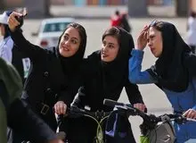 یک حقوقدان: چرا یک دختر ۴۰ ساله برای سفر خارجی باید اجازه پدر را داشته باشد؟