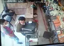 جزییات سرقت های سریالی از مغازه‌های خیابان جمهوری با روش «کارتن خالی»