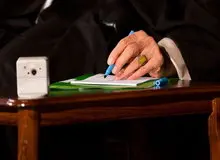 ارگان مطبوعاتی شهرداری تهران: عفو رهبری واپسین پدرانه وانتقال محبت به فرزندان خطا کار بود 