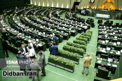 فراکسیونهای مجلس فردا دربارهی استیضاح کرباسیان تصمیم گیری میکنند