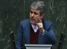 تاج‌گردون: احمدی‌نژاد و رضا پهلوی هر دو یک حرف را می‌زنند/ برخی احمدی‌نژاد را پررو کردند
