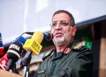 سردار نائینی، سخنگوی سپاه: در جنگ اخیر، مراکز دانش‌بنیان و اطلاعاتی و تنها پالایشگاه فعال اسرائیل را دقیقاً هدف قرار دادیم/ آمادگی‌های امروز ما نسبت به قبل از جنگ، حداقل ۴۰ درصد افزایش یافته