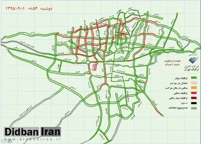 بزرگراه‌هایی که یخ زدند/ توضیحات پلیس راهور درباره ترافیک سنگین امروز صبح تهران