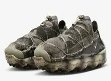 جدیدترین کتانی نایکی که شبیه کفش‌های کهنه است؛ قیمت: ۱۸۰ دلار!/ عکس