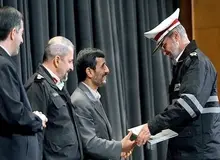 محمد رویانیان: احمد‌ی‌نژاد فشار آورد که دایی سرمربی نشود/  احمدی‌نژاد عنوان ژنرال را به من داده بود