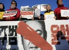 رئیس جمهور کره‌جنوبی تحت فشار برای استعفا یا استیضاح