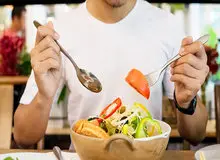 مردان حتما این غذاها را مصرف کنند
