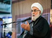 آیت‌الله  محمدی گلپایگانی: امام ما را زنده کرد و به ما شخصیت داد 