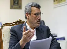 بعیدی‌نژاد: بستن حساب‌های ایرانیان در انگلیس نادرست است/نظارت‌های بانکی ربطی به برجام ندارد