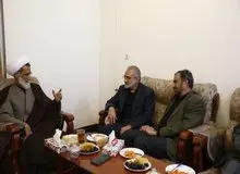 معاون پارلمانی رییس جمهور: مردم گلایه مندند اما دلشان در گرو نظام است