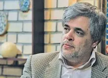 محمد مهاجری:  اطلاع موثق دارم «زاکانی» حتما کنار می‌رود/ رقابت اصلی میان آقایان رئیسی، همتی و رضایی خواهیم بود