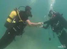 واکنش ها به انتشار فیلم خواستگاری از بازیگر  زن صدا و سیما در زیر آب/  شیوا طاهری بازهم برای تلویزیون دردسر درست کرد؟!