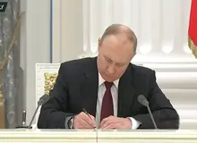 روسیه با جمهوری‌های خود خوانده دونتسک و لوگانسک قراردادهای همکاری امضا کرد