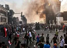 آخرین خبرها از تحولات در عراق / رسانه های غربی: اعتراضات ادامه دارد / رسانه های نزدیک به ایران : اعتراض ها فروکش کرده