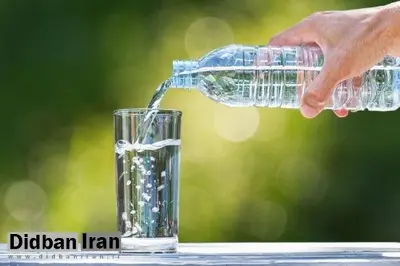 در روزهای گرم چند لیوان باید مایعات بنوشیم؟