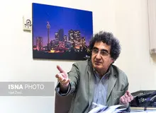 فریدون صدیقی: تلویزیون به‌زعم من دورهمی جمعی است که کنار هم نشسته‌اند و تنها یک عده برایش مهم است