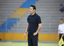 تارتار: بازیکنانم فقط به شکست پرسپولیس فکر می‌کنند